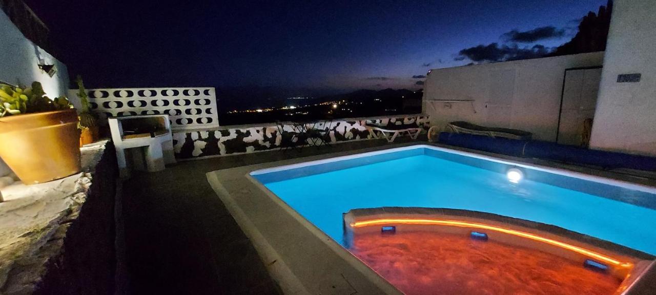 Aloelux Villa !! - Private Villa With Pool , Jacuzzi, Cinema, Massage ,Wonderful View, Art Desing Villa Tías Zewnętrze zdjęcie